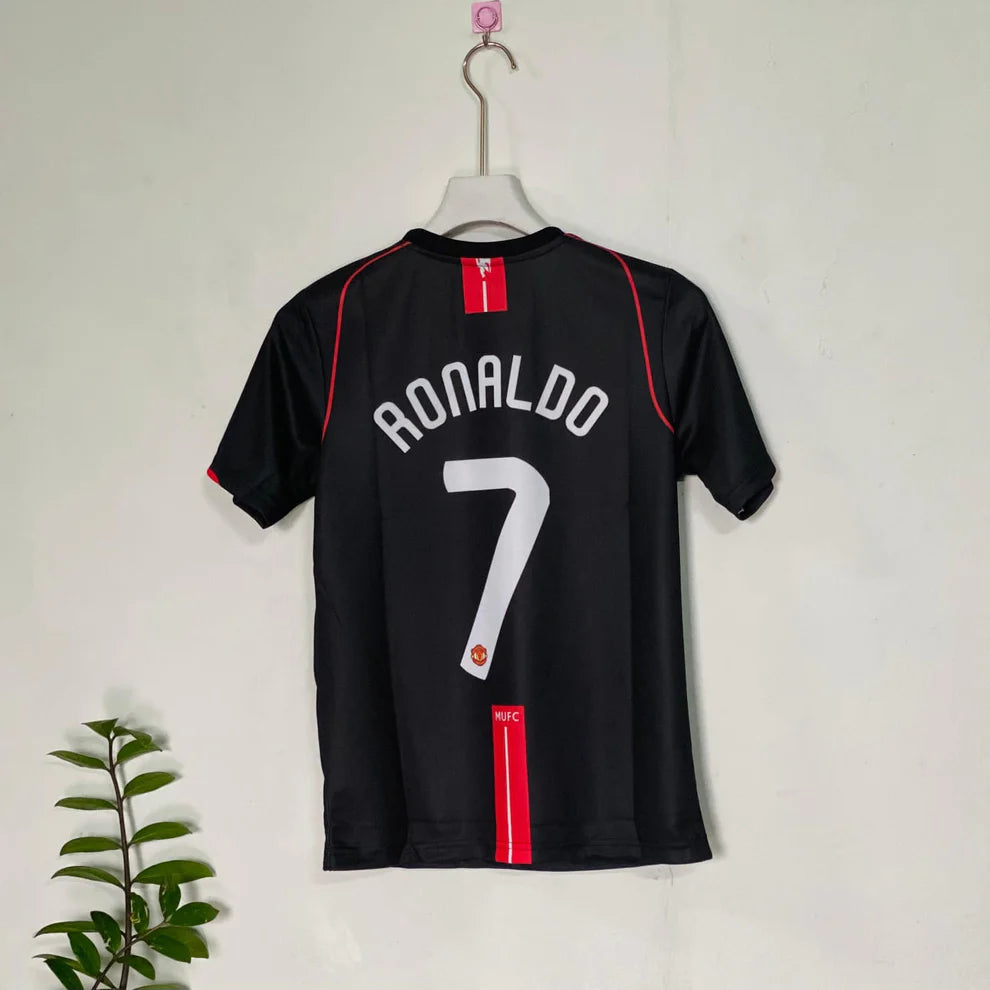 Ronaldo Manchester United half sleeves retro