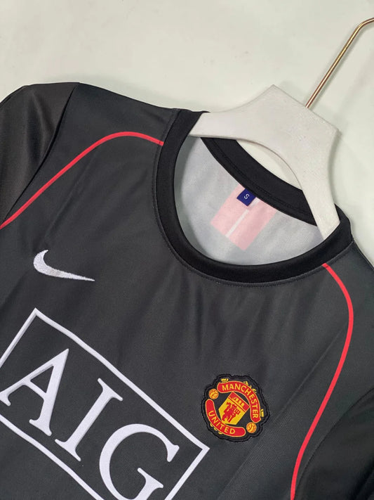 Ronaldo Manchester United half sleeves retro