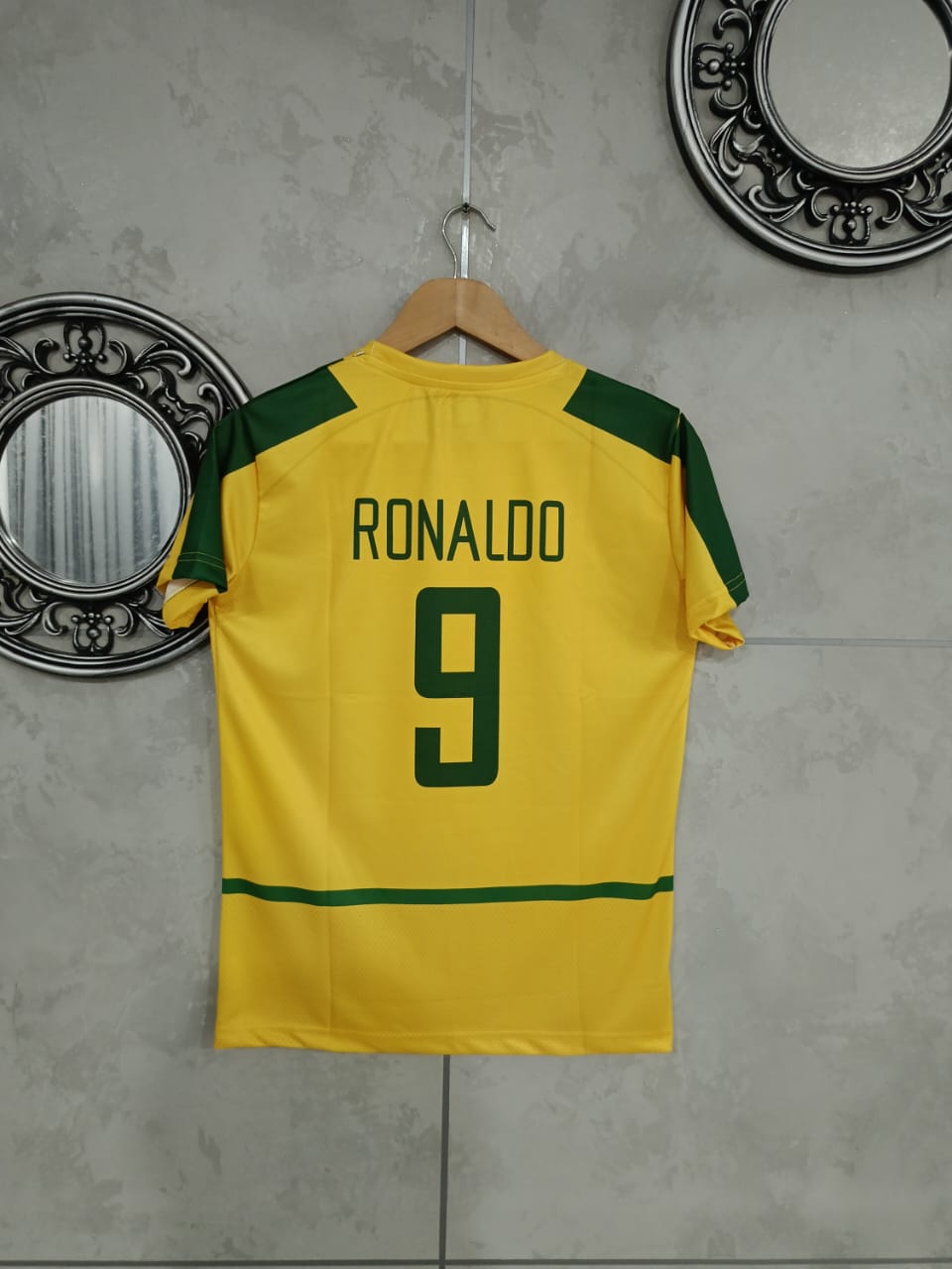 R9 Brazil half sleeves oversized kit